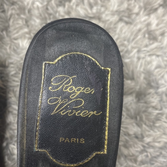 Roger Vivier Black Satin Floral crystal strass sling back heels 38 - Picture 4 of 13